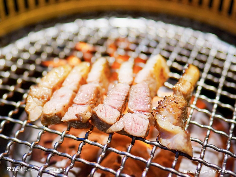 三山燒肉 輕井澤燒肉品牌 台中新開幕餐廳 訂位方式 菜單價位 日本和牛 烤肉餐廳 壽星 慶生優惠