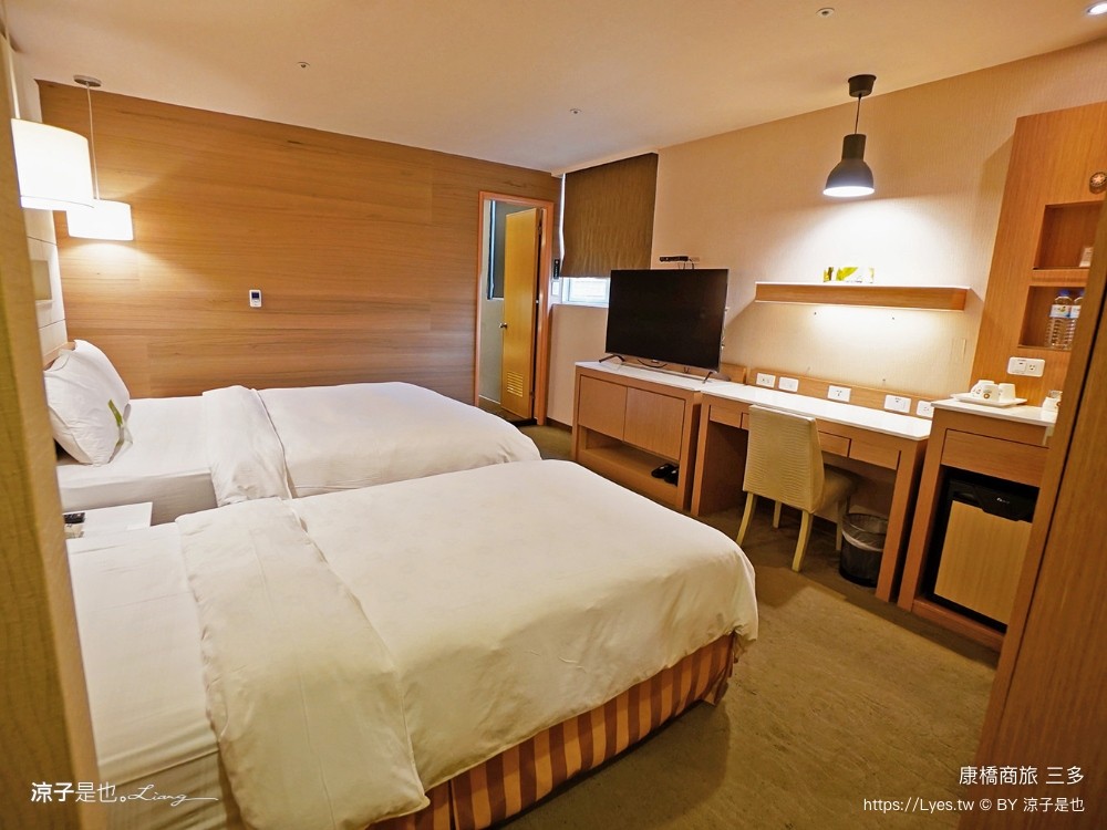 康橋大飯店 高雄住宿 康橋商旅三多分館 早餐 宵夜 吃到飽 康橋商旅據點 介紹