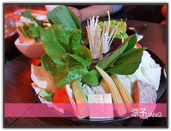 聚 北海道昆布鍋 崇德店03