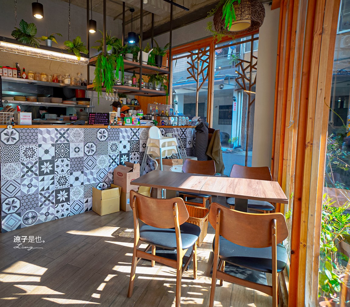  GOhome食研室 菜單 早午餐 義大利麵 漢堡 台中美食 台中科博館 森林系 台中早午餐 餐廳