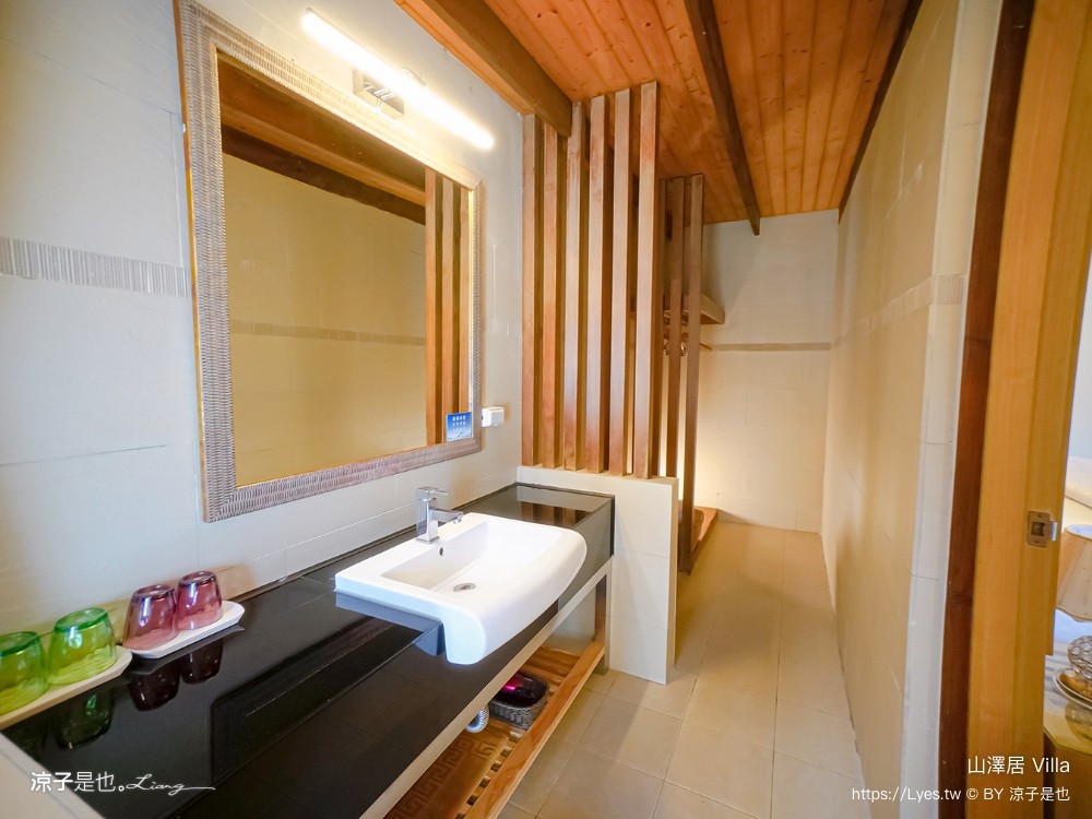 山澤居villa溫泉小木屋 寶來溫泉渡假小木屋 高雄六龜寶來溫泉住宿 親子住宿 湯屋 評價 泳池房型