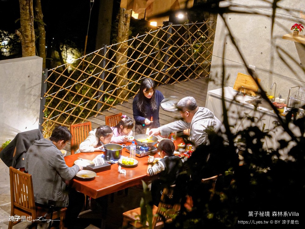 葉子祕境 南投埔里民宿 森林住宿 豪華懶人露營 一泊二食 netflix disney 日月潭 早餐 晚餐