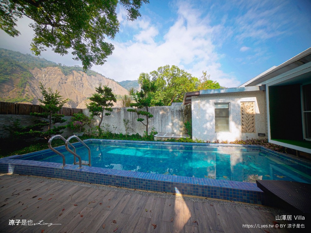 山澤居villa溫泉小木屋 寶來溫泉渡假小木屋 高雄六龜寶來溫泉住宿 親子住宿 湯屋 評價 泳池房型