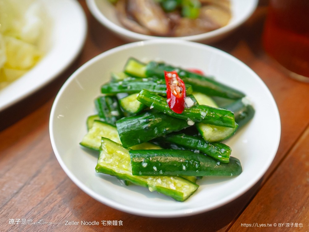 宅樂麵食 zeller noodle 台中美食 牛肉麵 菜單 宅樂建國店 露營風早午餐 網美文青 麵食小吃