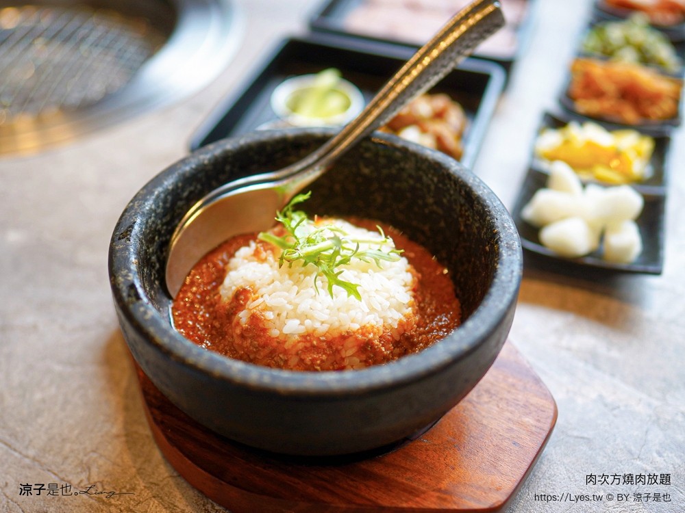 肉次方 燒肉放題 菜單 台中燒肉吃到飽 崇德文心 最新價位 現切牛排 泰式主題 王品和牛 訂位 慶生 壽星 優惠