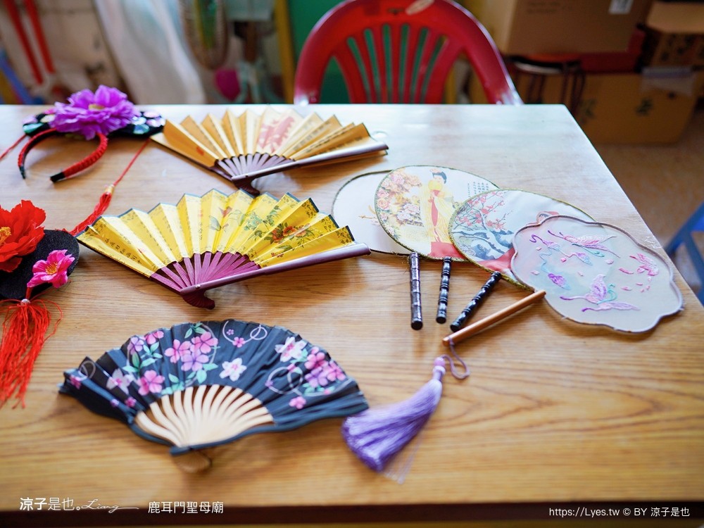 鹿耳門聖母廟 月老 台南景點 特色介紹 換裝攝影棚 鹿耳門聖母廟煙火 住宿 免門票 親子景點