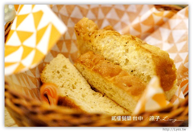 台中-貳樓餐廳-傳說中的貳樓餐廳來台中啦!可是價位真的有台北XD