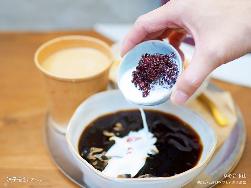 桑心合作社 菜單 南投埔里美食 桃米村甜點 文青豆花 麵茶 飲料冰品 酸梅湯