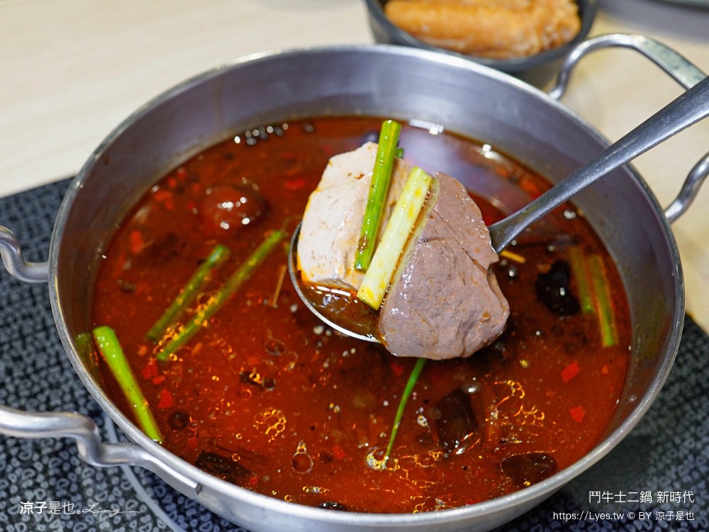 鬥牛士二鍋 菜單價位 台中 火鍋吃到飽 壽喜燒 台中新時代餐廳 生日 訂位 cp值 平價火鍋