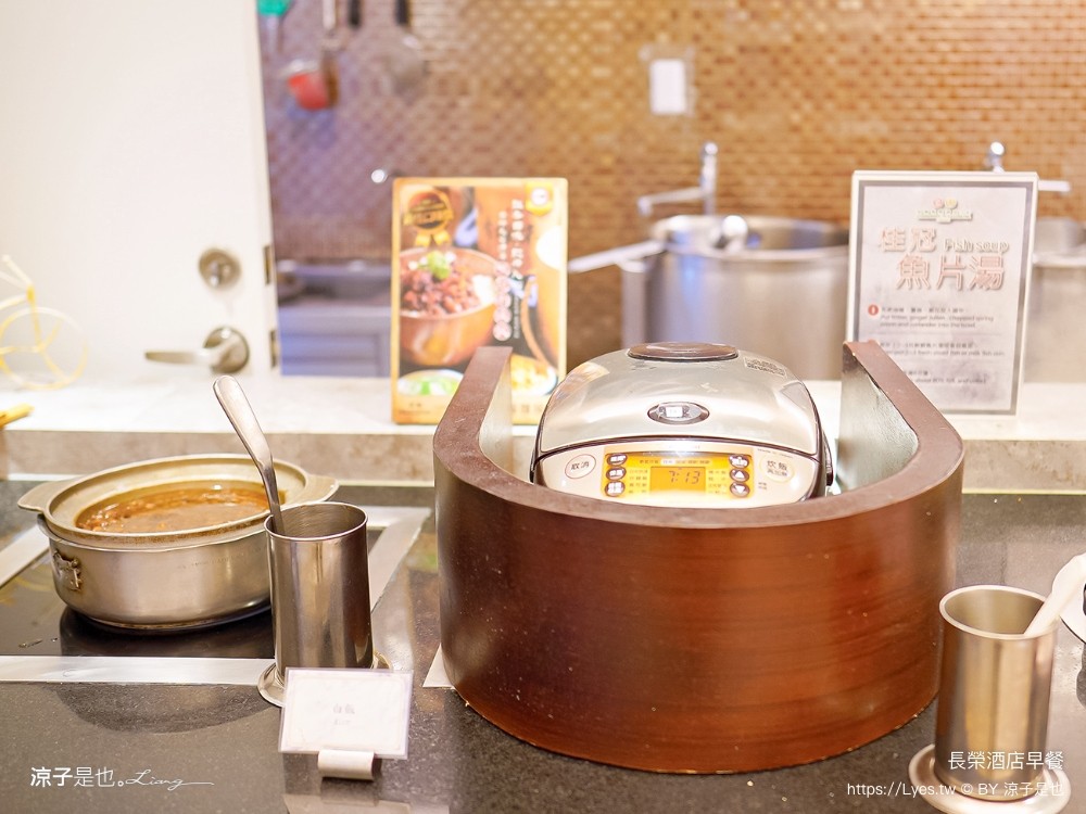 長榮桂冠酒店 台南住宿 台糖長榮台南 游泳池飯店 早餐 評價 親子 遊戲室