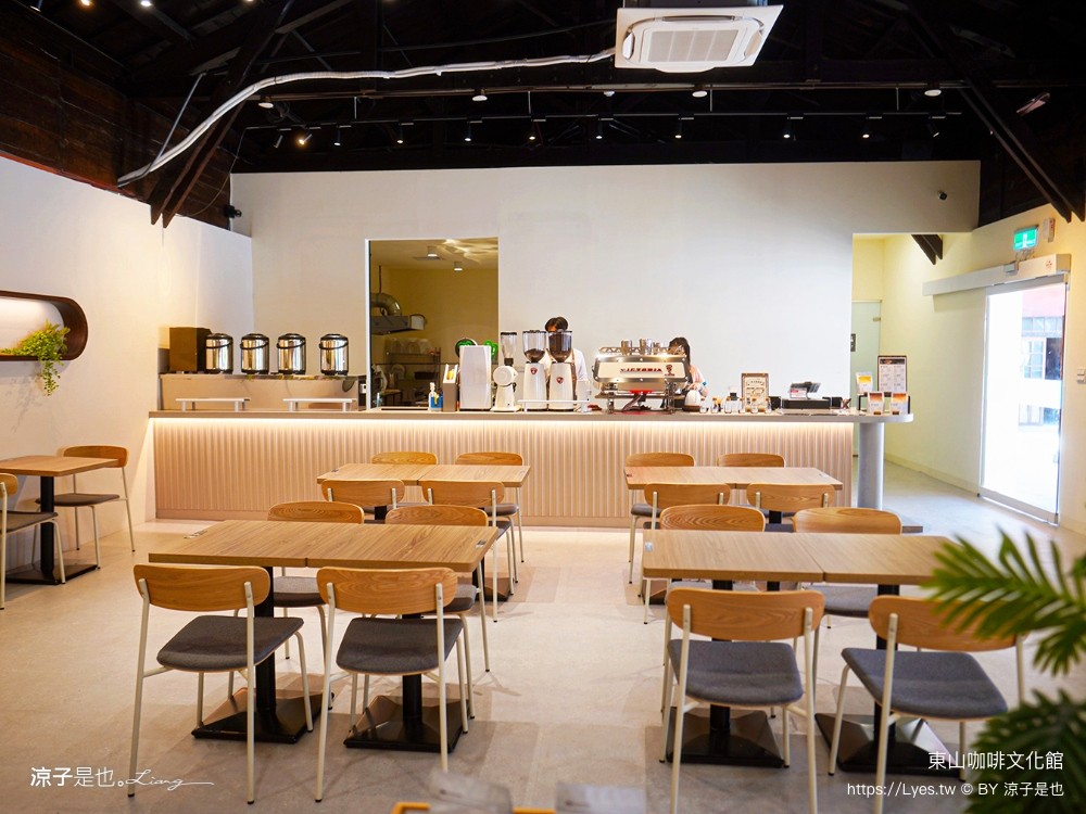 東山咖啡文化館 台南景點 東山區農會 十果文創園區 日式碾米廠 台南咖啡館 新開幕