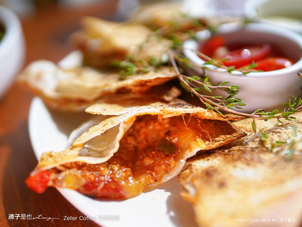 宅樂咖啡 zeller coffee 菜單 大墩旗艦店 台中早午餐 南屯咖啡館 插座 訂位 輕食飲品