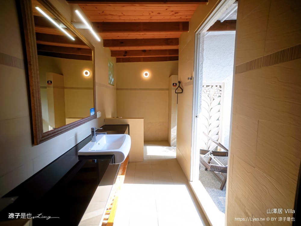 山澤居villa溫泉小木屋 寶來溫泉渡假小木屋 高雄六龜寶來溫泉住宿 親子住宿 湯屋 評價 泳池房型