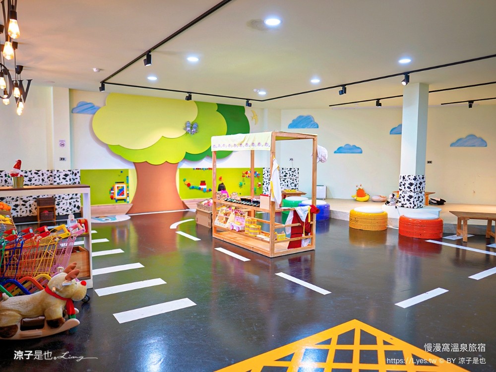 慢漫窩溫泉旅宿 宜蘭礁溪親子飯店 溜滑梯房型 獨立泡湯池 露天溫泉 CP值