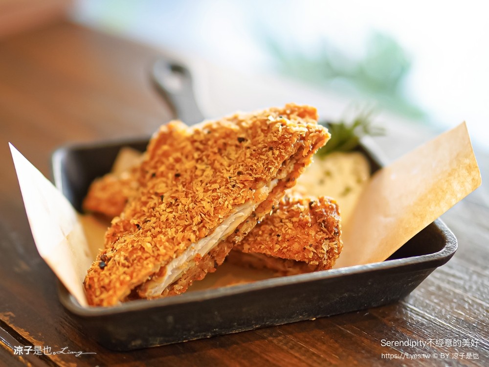 serendipity 不經意的美好 菜單 台南美食 蝸牛巷餐廳 老宅 朱熹漢堡 新品牌 小吃 義大利麵