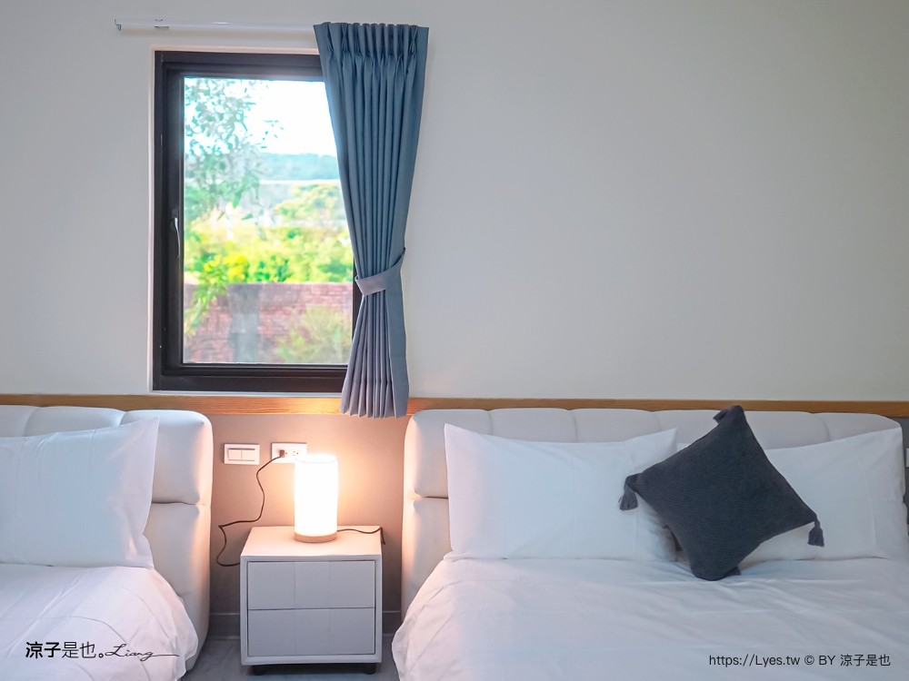 墾丁包棟民宿 屏東住宿 滿州住宿 touch villa 泳池 房型 庭院 卡拉ok 烤肉