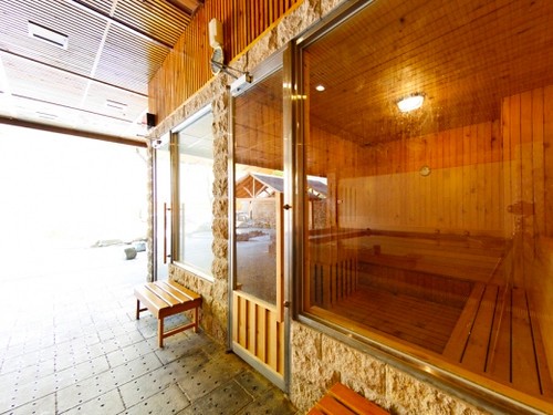 儷景溫泉會館 台南關子嶺溫泉飯店 泥漿溫泉住宿 尊榮館雙人房 戶外溫泉設施