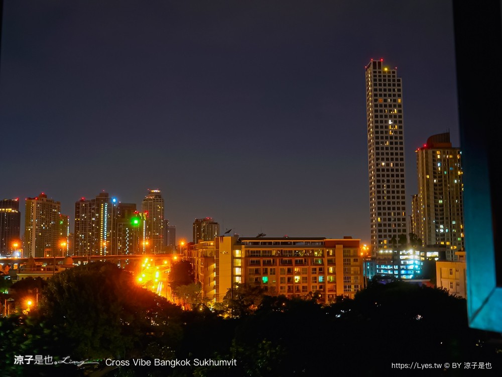 曼谷住宿 Cross Vibe Bangkok Sukhumvit 泰國飯店 四星級 親子飯店推薦 bts on nut 公寓式旅店 房價 交通 素坤逸