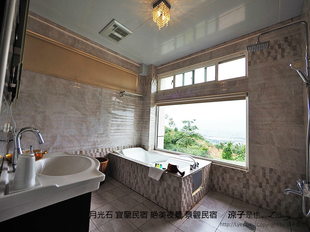 月光石 宜蘭民宿 絕美夜景 景觀民宿