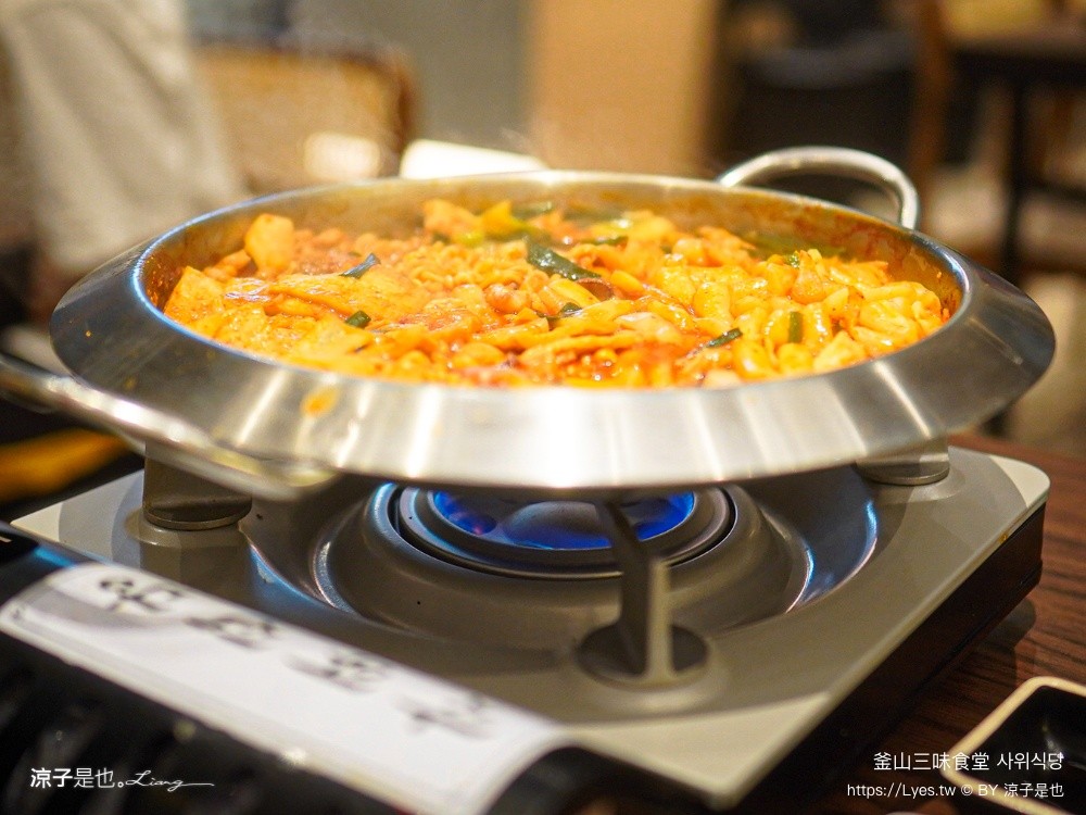 釜山三味食堂 사위식당 台中韓式料理 一中街美食 一中街韓式料理 台中新開幕餐廳
