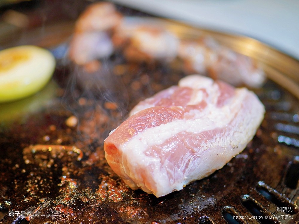 料韓男 菜單 台中美食 韓國熟成烤五花肉 北屯燒烤餐廳 專人代烤 韓式烤肉推薦