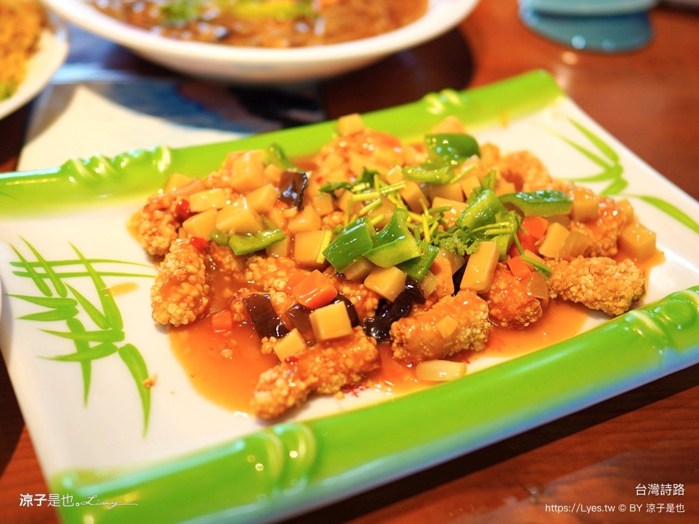 台灣詩路 台南 鹽水景點 免門票 景點推薦 預約制餐廳 木綿花 台南鹽水文學步道 台南 鹽水景點 免門票 景點推薦 預約制餐廳 木綿花 台南鹽水 文學步道