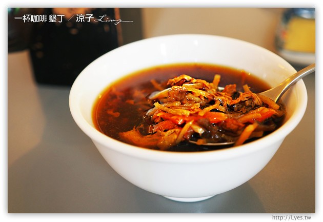 墾丁-一杯咖啡 恆春平價的泰式料理美食餐廳