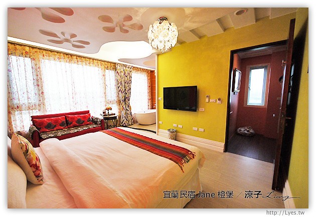 宜蘭民宿-橙堡-夢幻城堡風的宜蘭民宿(凡爾賽房型篇)