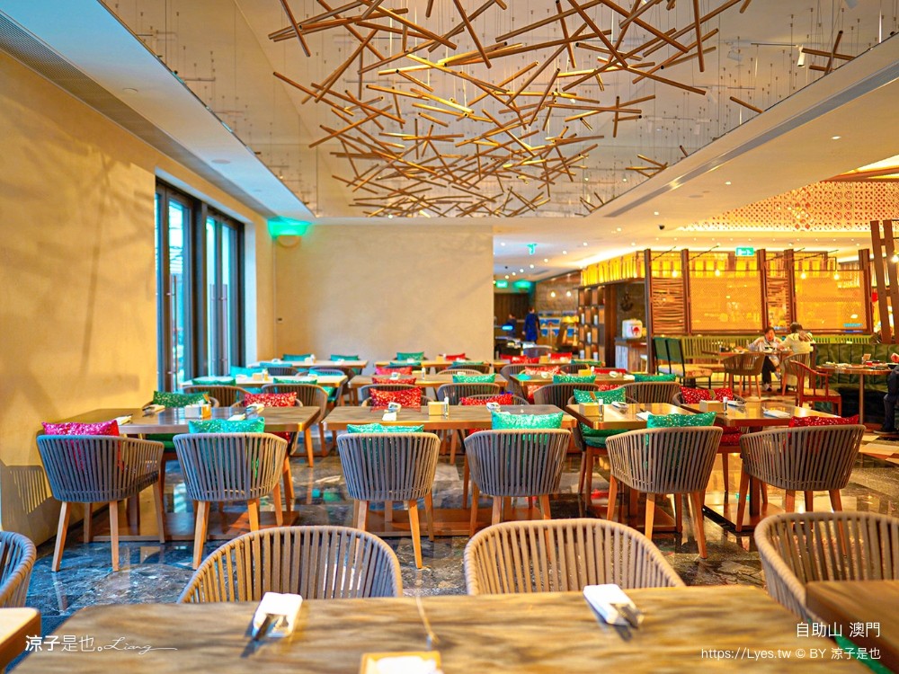 上葡京綜合度假村 澳門飯店推薦 澳門 上葡京酒店 位置 穿梭接泊巴士 早餐 自助山 buffet 泳池 房價 親子住宿 兒童設施