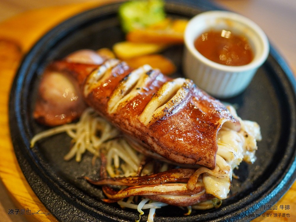 牛釜山牛排 菜單 台中大里店 大里美食 台中牛排 自助吧吃到飽 平價牛排 吃到飽餐廳 台中親子餐廳 慶生餐廳