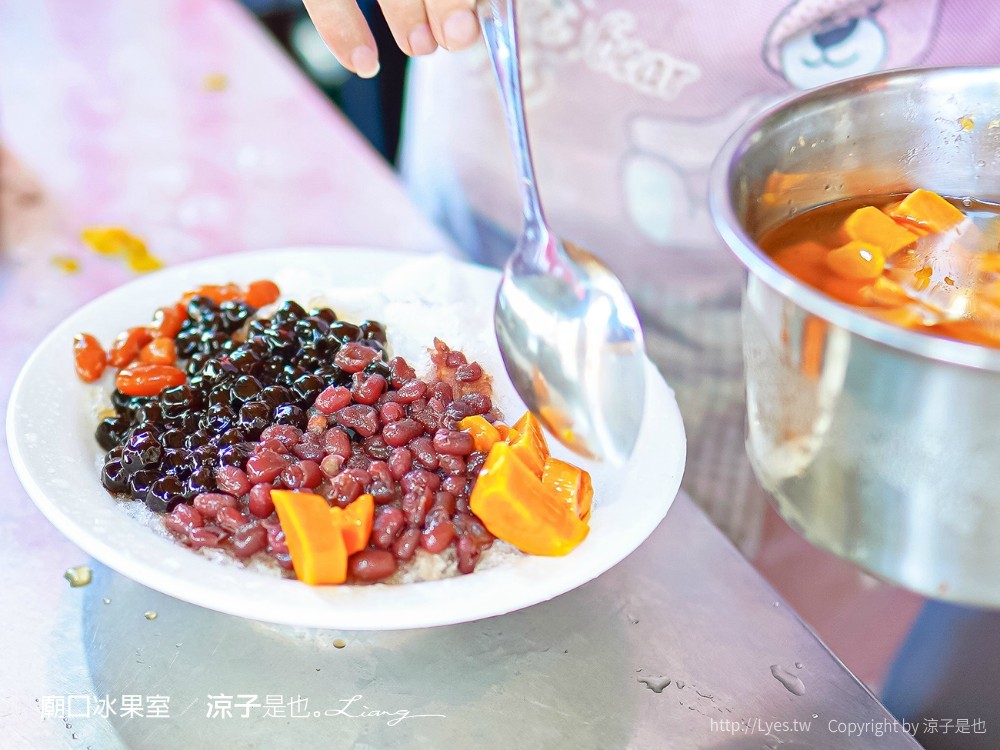 廟囗冰果室 南投 埔里冰品推薦 菜單 百香果冰 豆花 燒仙草 豆腐腦