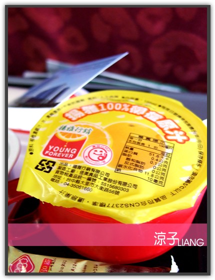 港龍飛機餐03