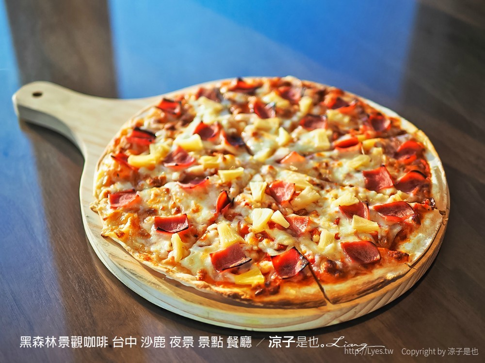黑森林景觀咖啡 台中 沙鹿 夜景 景點 餐廳 菜單