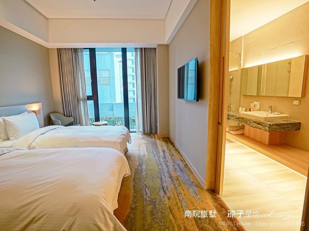 南院旅墅 嘉義住宿飯店推薦 CP值 早餐 地址 交通 雙人房 泳池