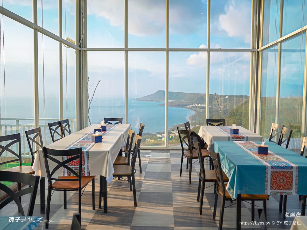 海崖灣 菜單 門票 屏東關山夕陽 墾丁景點 親子景點 墾丁海景 水豚君 草泥馬 笑笑羊