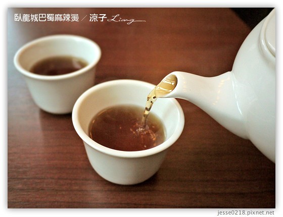 臥龍城巴蜀麻辣燙 8