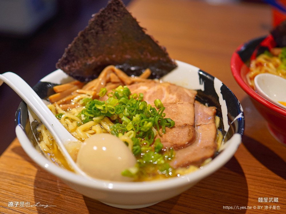 麵屋武藏 武骨 菜單 高雄美食 高鐵左營站 高雄拉麵 訂位 日式拉麵