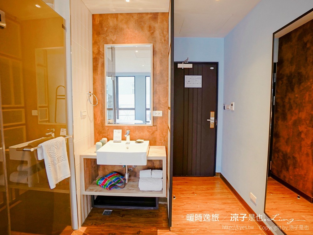 暖時逸旅 早餐 台南住宿 文青復古 國華街 赤嵌樓 永樂市場 台南親子飯店 Somer Hotel 三人房房型 房價