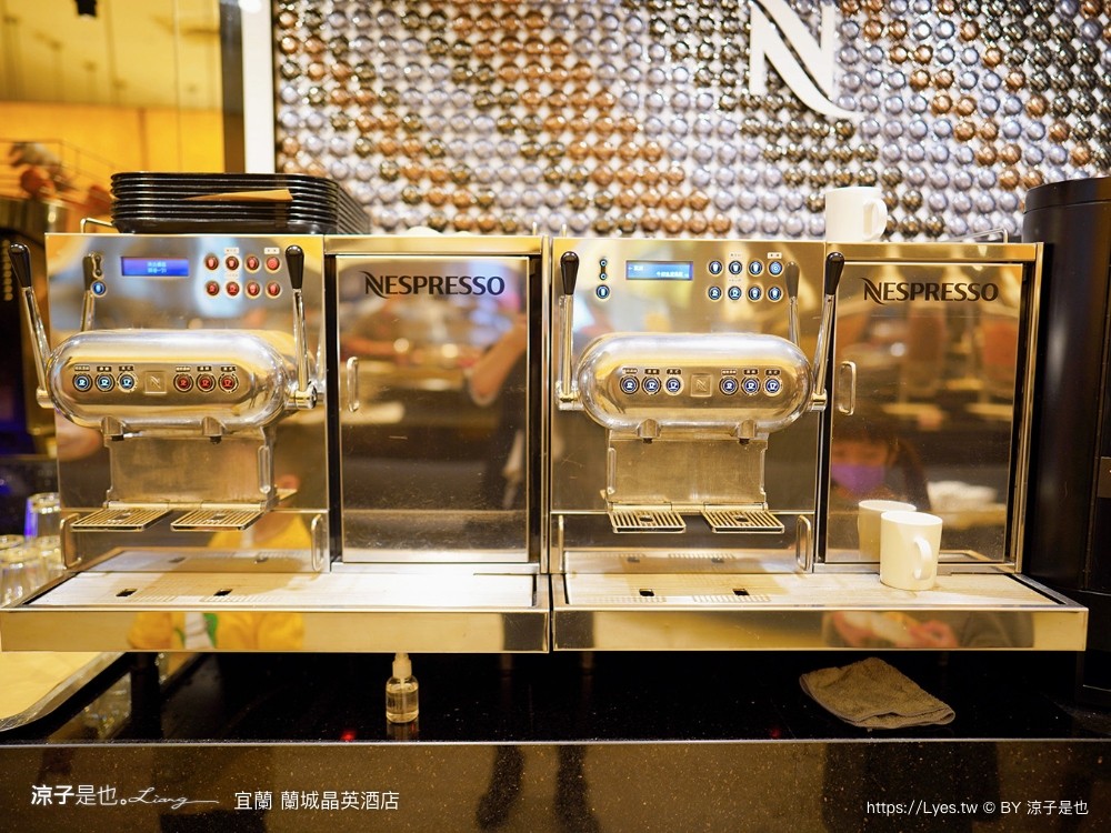 蘭城晶英酒店 宜蘭親子飯店 住宿券 宜蘭住宿 最新設施 趣七樓 房型 早餐 攻略 電影院 芬朵奇堡