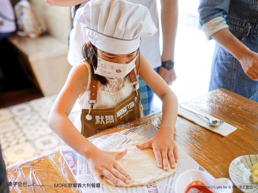 默爾義大利餐廳 菜單 台中西屯美食 jmall 美食餐廳 寶貝pizza小小主廚 台中親子餐廳 窯烤披薩 親子diy體驗 more
