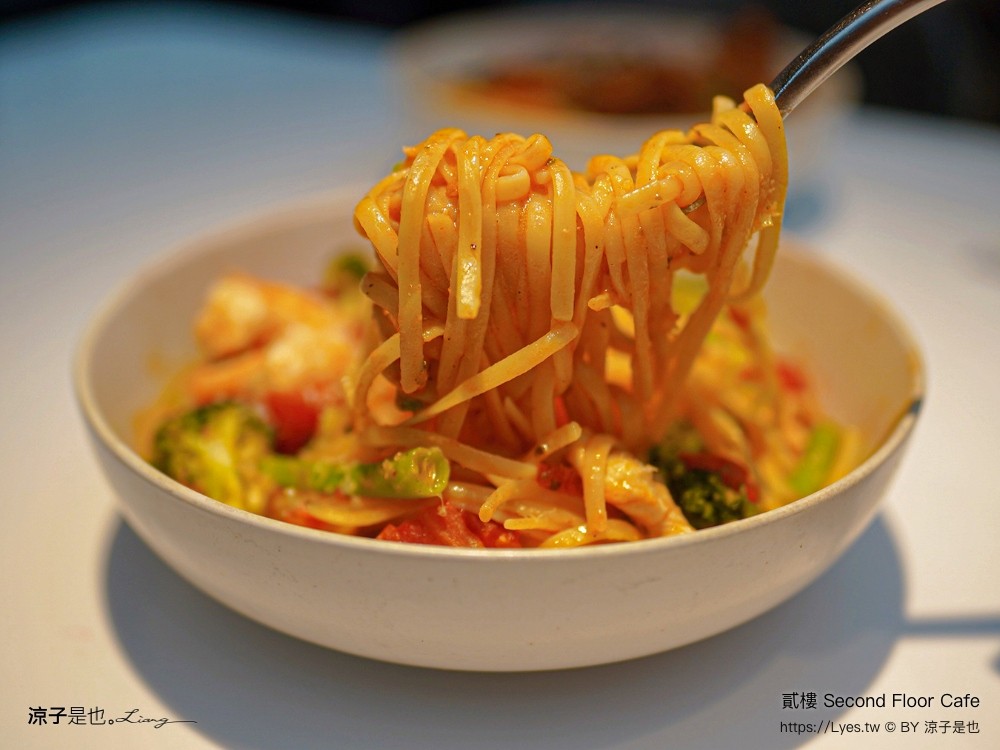 貳樓 菜單 台中秀泰文心店 貳樓推薦必吃 訂位 台中早午餐 森林系餐廳 second floor cafe