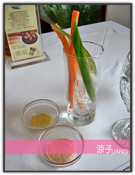 泓品 三義 棕櫚泉10