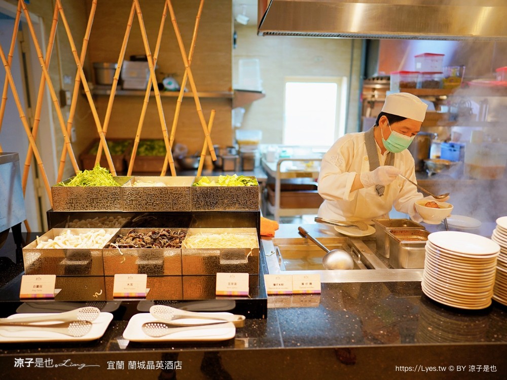 蘭城晶英酒店 宜蘭親子飯店 住宿券 宜蘭住宿 最新設施 趣七樓 房型 早餐 攻略 電影院 芬朵奇堡