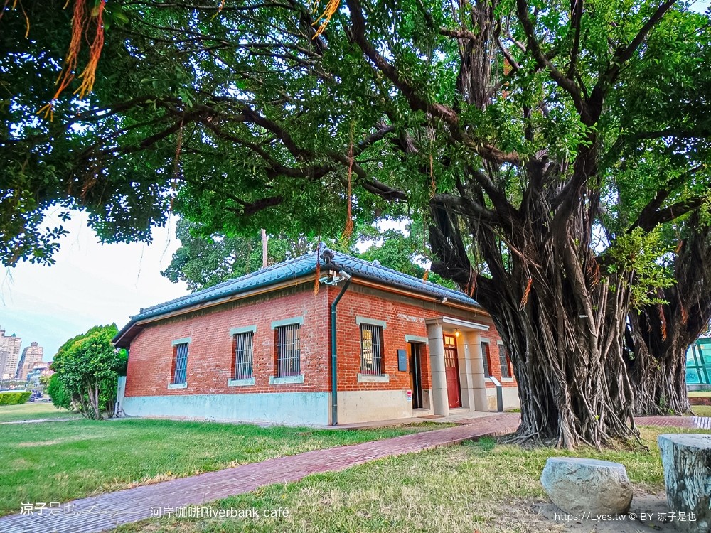 河岸咖啡 菜單 台南景點 安平古蹟 咖啡館 台南運河安平海關 riverbank café