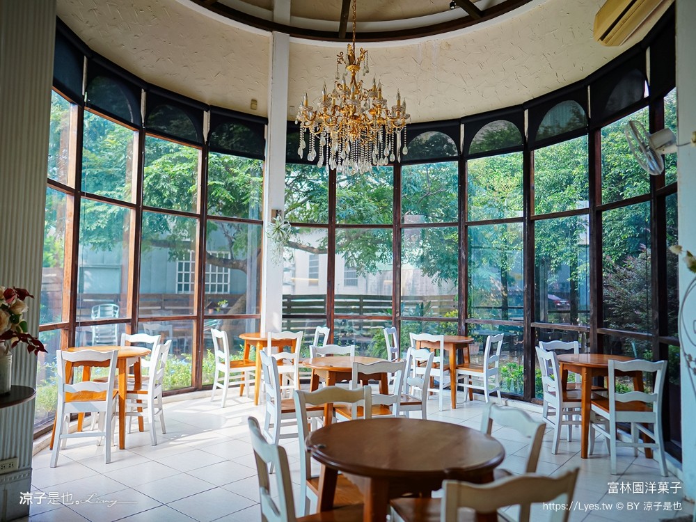 富林園洋菓子 菜單 台中大雅 中清路美食 城堡莊園 下午茶 約會景點 小林煎餅 吊鐘燒