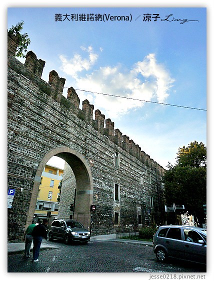 義大利蜜月-米蘭大教堂、艾曼紐二世迴廊、維諾納(Verona)茱麗葉的故鄉 Day2義大利景點