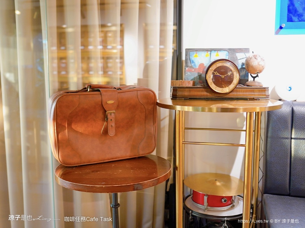 咖啡任務 菜單 CAFETASK 台中南區 台中夜景餐廳 高樓咖啡館 全新景觀沙發區 高空咖啡景觀餐廳