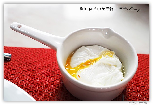 台中-Beluga Restaurant&Bar-享受貴婦級的池畔早午餐