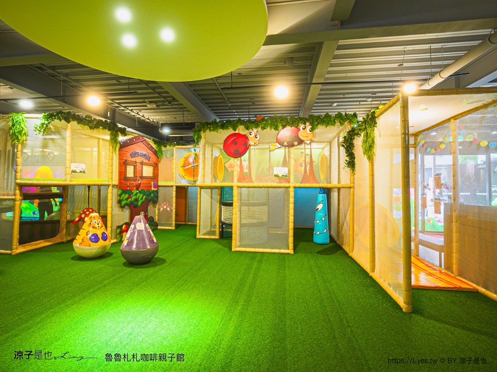 魯魯札札咖啡親子館 日月潭親子餐廳 日月潭親子景點 伊達邵 雨天備案 南投美食 日月潭下午茶