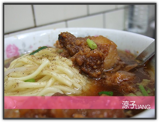 廟東清水排骨麵店05